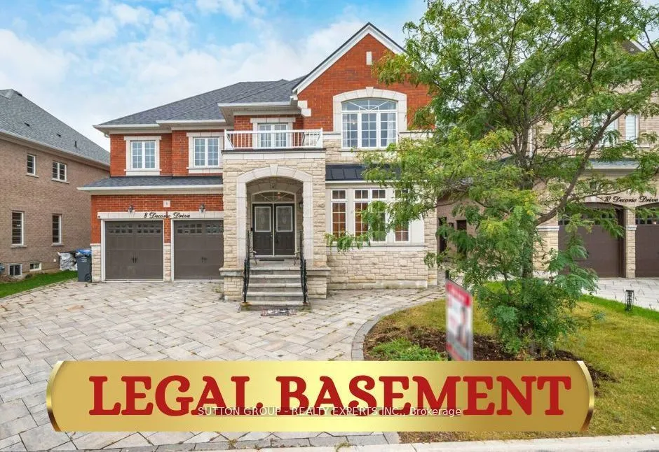 8 Decorso Dr, Brampton, ON L6P 3T7