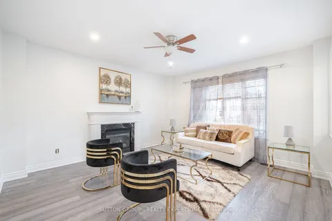 8 Decorso Dr, Brampton, ON L6P 3T7