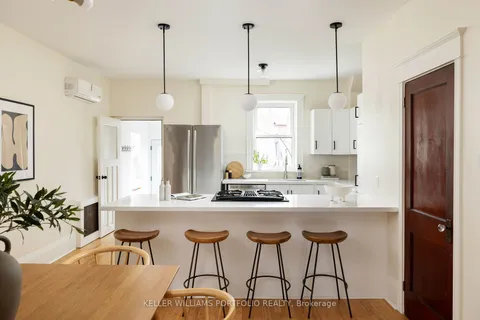 18 Gillespie Ave, Toronto, ON M6N 2Y6