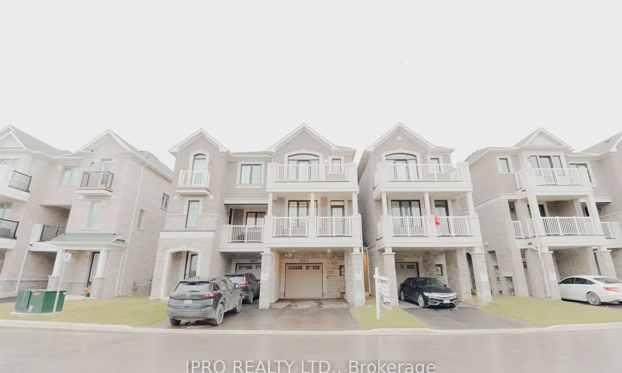 1893 Thames Circ, Milton, ON L9E 1Y9