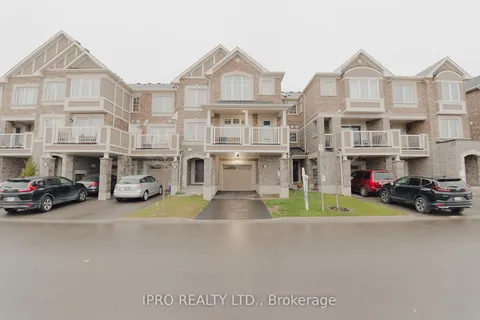 992 Balsam Crt, Milton, ON L9E 1R5