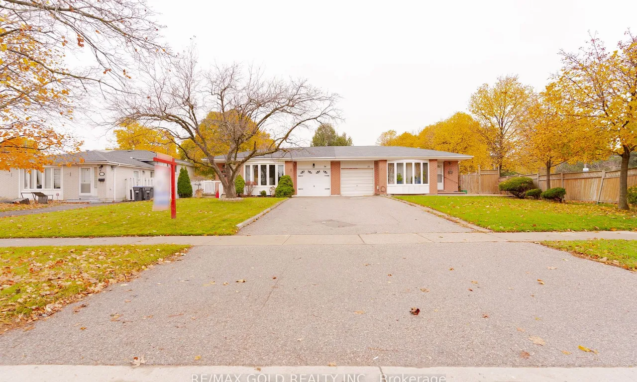 34 Dearbourne Blvd, Brampton, ON L6T 1J6