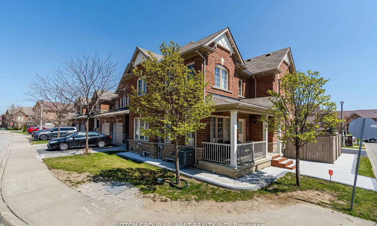 20 BELLHAVEN Cres, Brampton, ON L6R 0W7