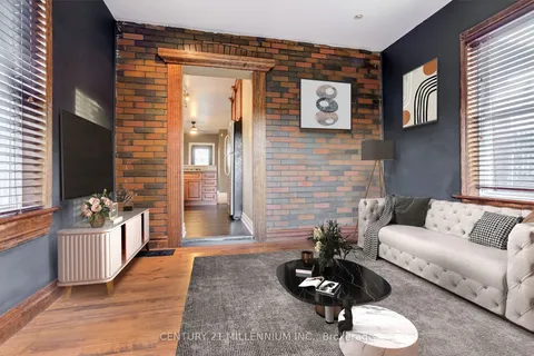 18 Royce Ave, Brampton, ON L6Y 1J5