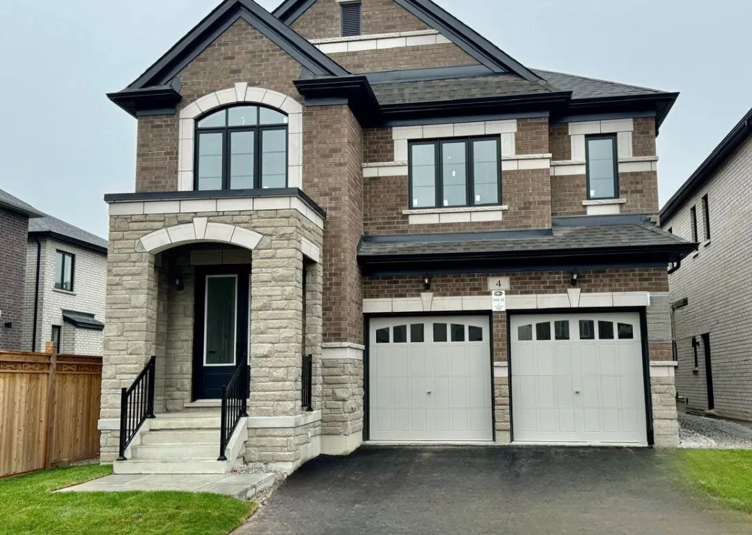 4 Dolomite Dr, Brampton, ON L6P 4R6