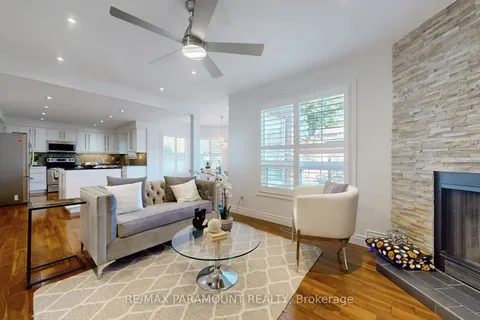 3960 Chadburn Cres, Mississauga, ON L5L 3X4