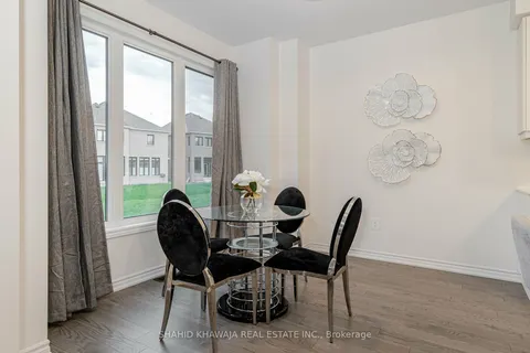 1477 Strawberry Landing, Milton, ON L9E 1Y8