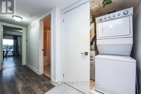 100 Dufay Rd, Brampton, ON L7A 4A2