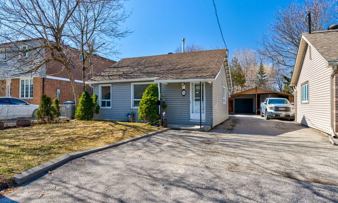 72 Frederick St, Brampton, ON L6Y 1G8