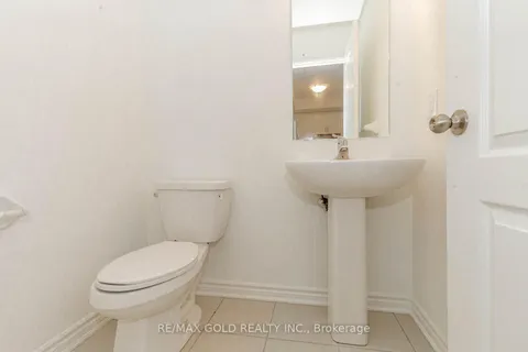 15 Tiveron Ave, Caledon, ON L7C 4L4