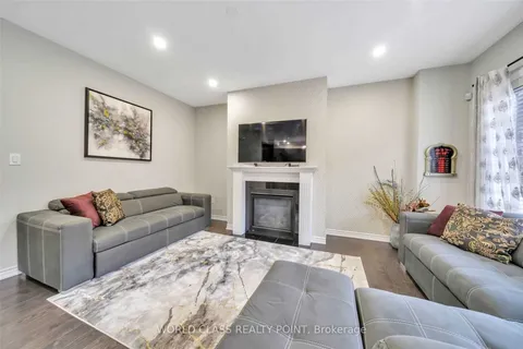 14 Loomis Rd, Brampton, ON L7A 4X4