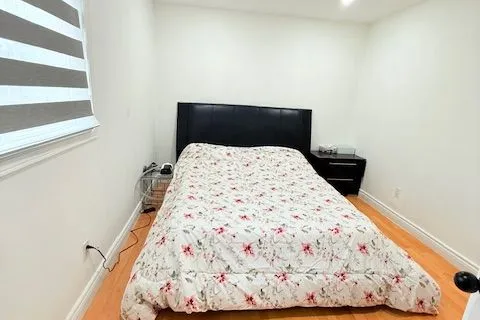 3443 Nighthawk Tr, Mississauga, ON L5N 6G4