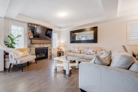 303 Yates Dr, Milton, ON L9T 2W3