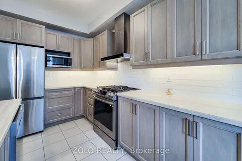445 Ontario St, Milton, ON L9T 9K2