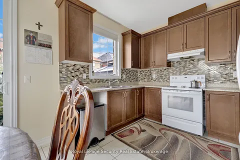 80 Aspermont Cres, Brampton, ON L6P 0W4