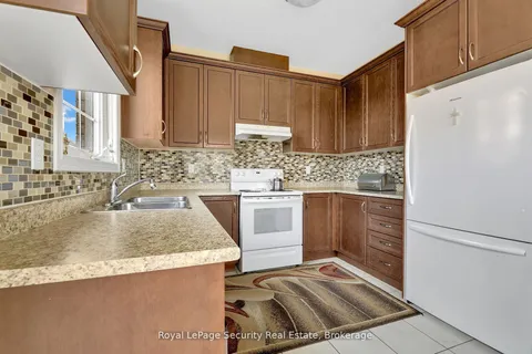 80 Aspermont Cres, Brampton, ON L6P 0W4