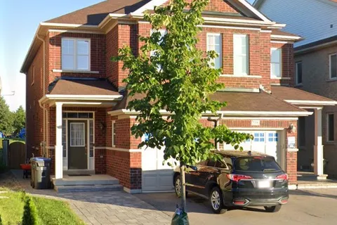 5364 Bellaggio Cres, Mississauga, ON L5V 0C9