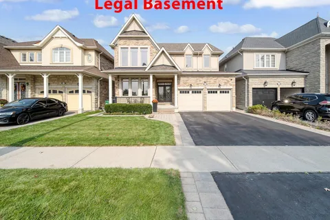 7 Kirkhollow Dr, Brampton, ON L6P 2V5