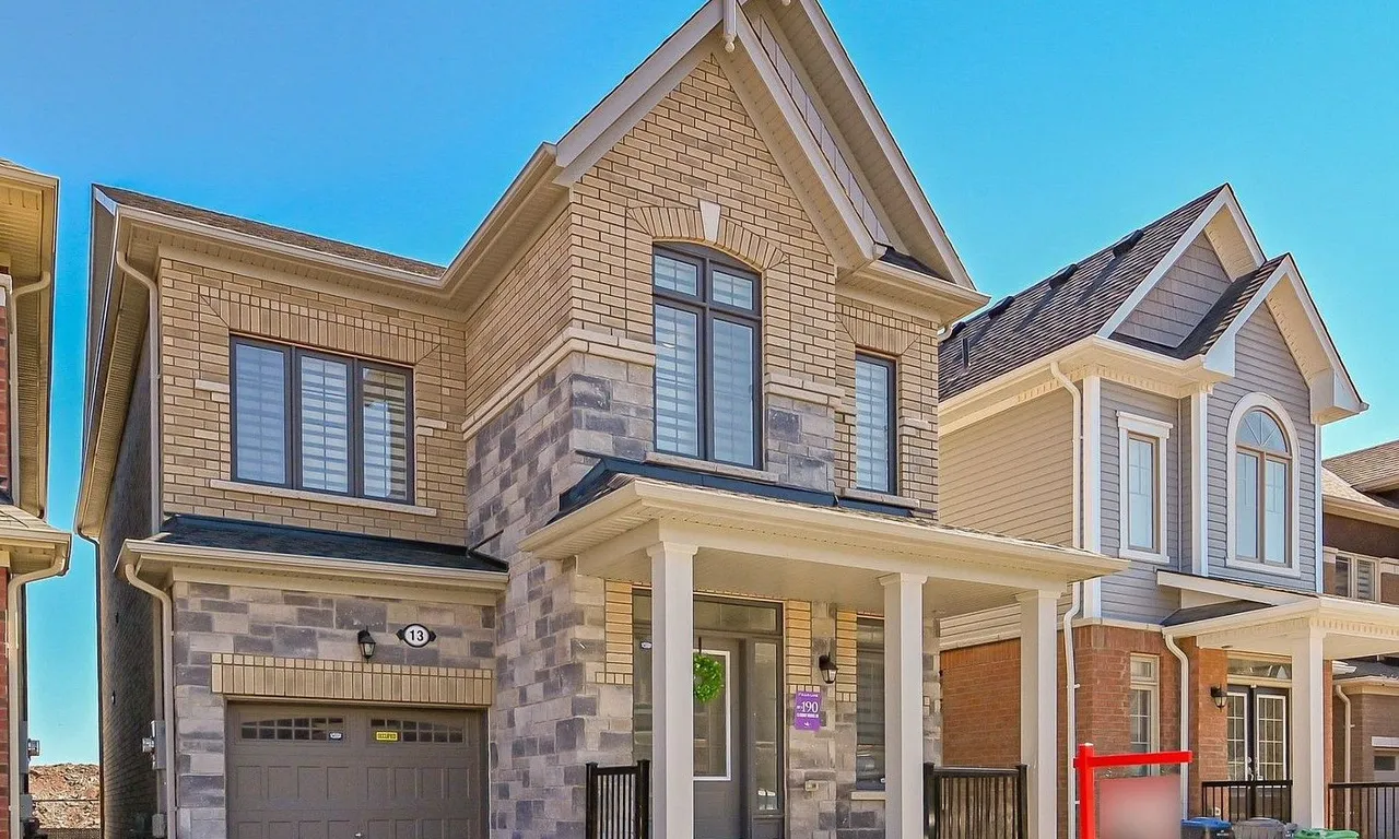 13 Eberly Woods Dr, Caledon, ON L7C 4H8