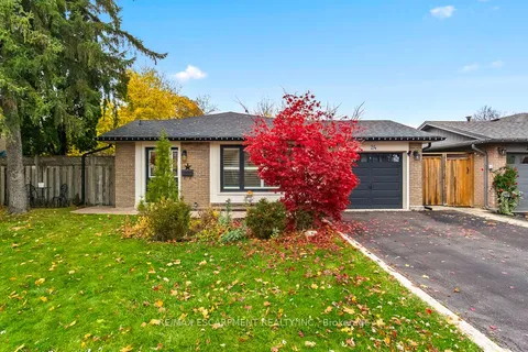 24 WILLIS Dr, Brampton, ON L6W 1A9