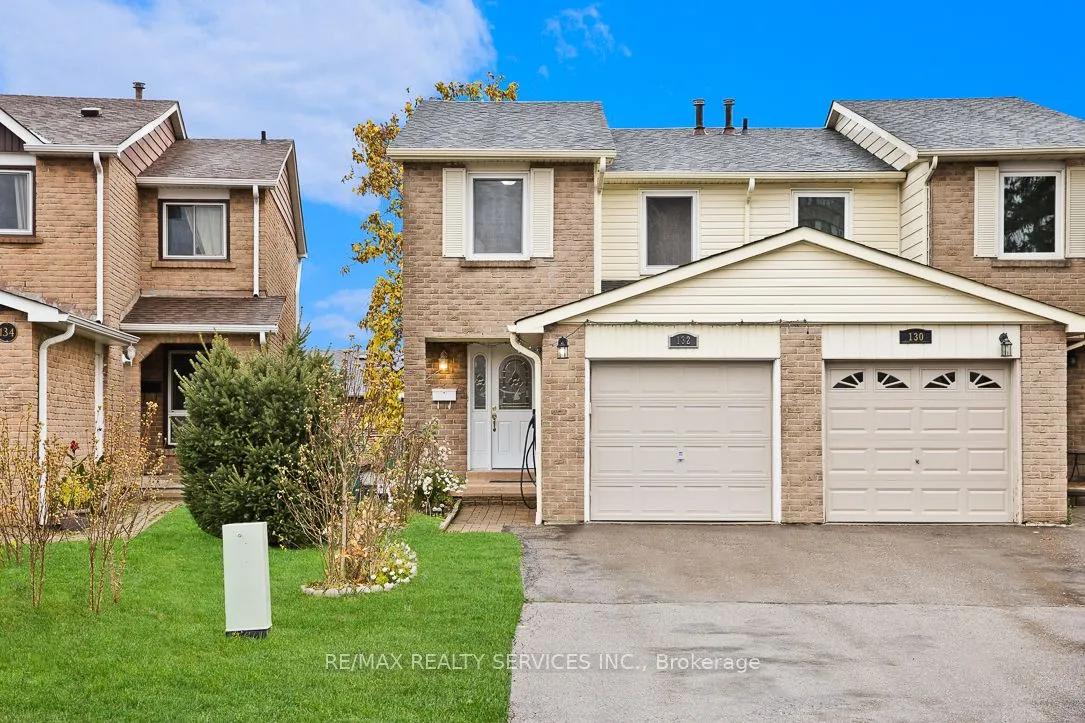 132 Ashridge Crt, Mississauga, ON L4Z 1M9
