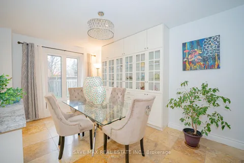 6 Campkin St, Brampton, ON L6Y 3H2