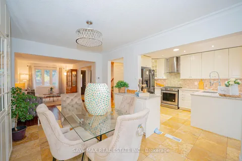 6 Campkin St, Brampton, ON L6Y 3H2
