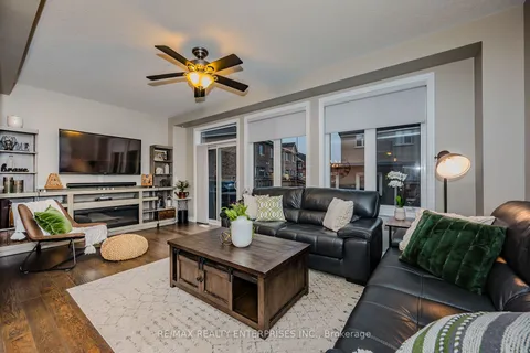 122 Hanson Cres, Milton, ON L9T 8L5