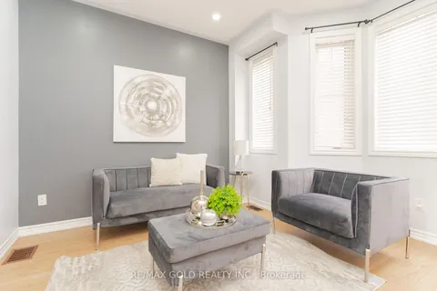 25 Telegraph St, Brampton, ON L6Z 0H9