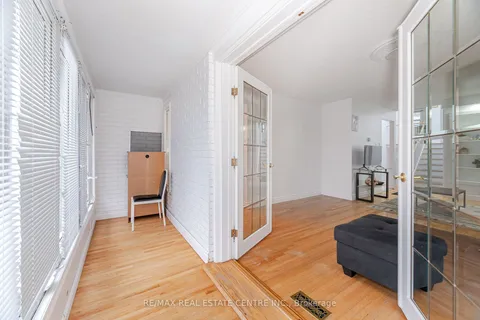 4062 Dunmow Cres, Mississauga, ON L4Z 1C9