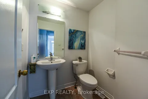 11 Cairnburg Dr, Brampton, ON L6P 1X3