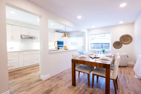 3759 Milkwood Cres, Mississauga, ON L5N 8H3