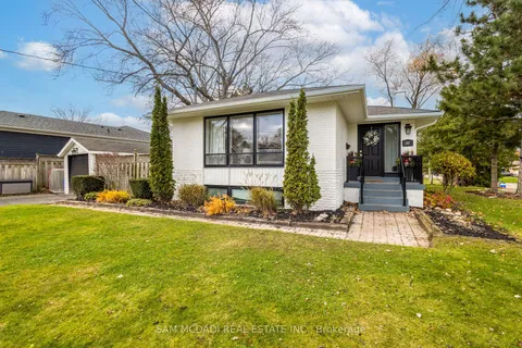 587 Unsworth Ave, Oakville, ON L6K 1P4