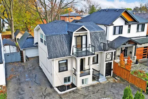 61 Gort Ave, Toronto, ON M8W 3Y9