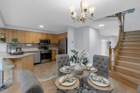160 Marycroft Crt, Brampton, ON L7A 2G2