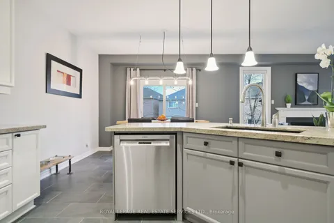 430 Black Dr, Milton, ON L9T 6S1
