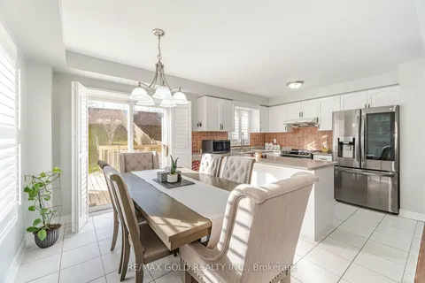 119 Checkerberry Cres, Brampton, ON L6R 2S8