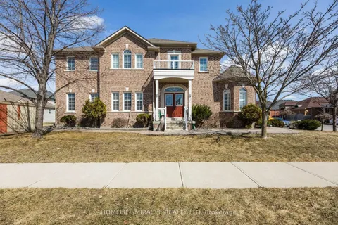 23 Brentcliff Dr, Brampton, ON L7A 5E8