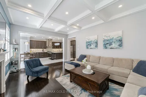 71 Squire Ellis Dr, Brampton, ON L6P 4J2
