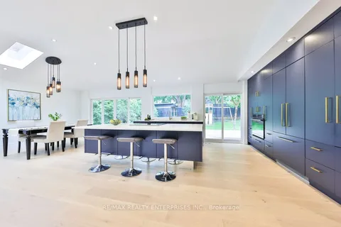 3469 Credit Heights Dr, Mississauga, ON L5C 2M2