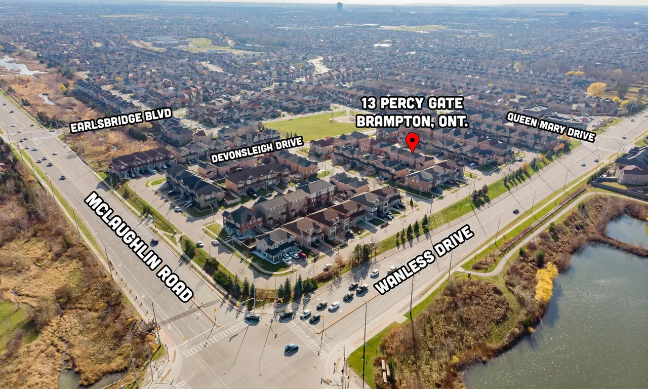 13 Percy Gate, Brampton, ON L7A 3S1