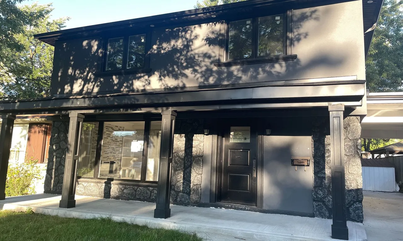 5 Tullamore Rd, Brampton, ON L6W 1J6