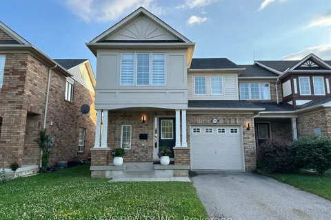 2592 Valleyridge Dr, Oakville, ON L6M 5H5