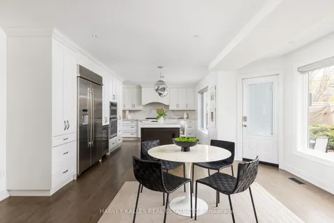 121 Perry Cres, Toronto, ON M9A 1K5