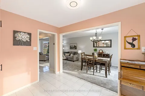 516 Eliza Cres, Burlington, ON L7L 6C9