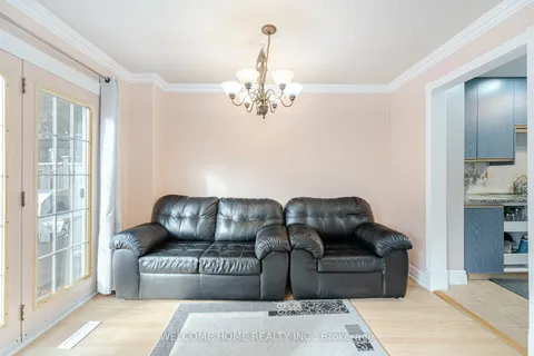 110 Rushmore Cres, Brampton, ON L6Z 1R2