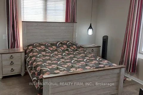 810 Herman Way, Milton, ON L9T 2C9