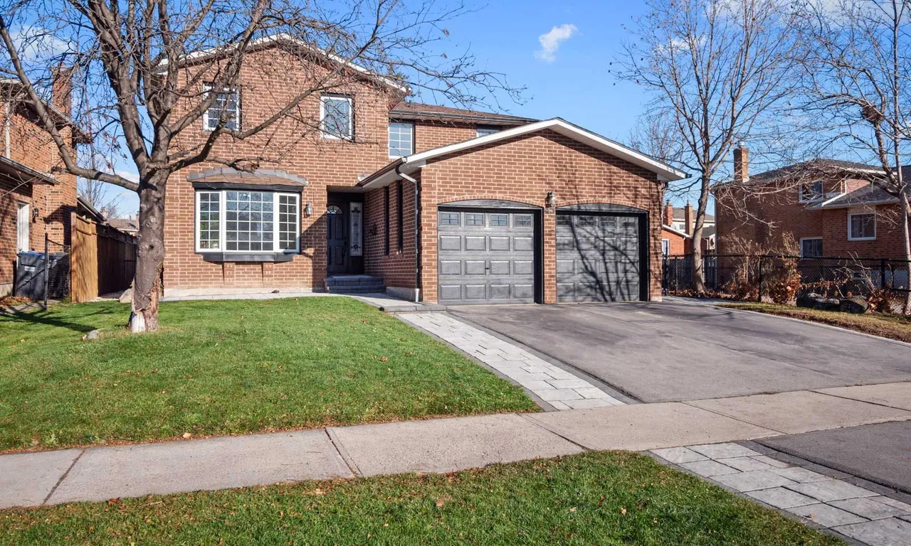 45 Braidwood Lake Rd, Brampton, ON L6Z 1R6