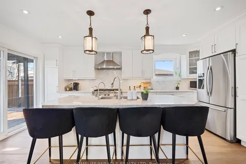 45 Braidwood Lake Rd, Brampton, ON L6Z 1R6