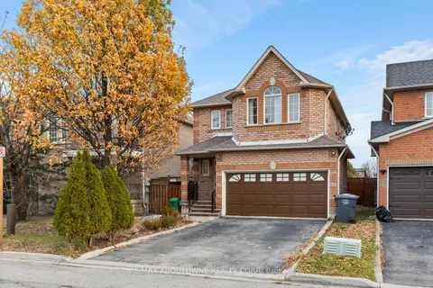 5875 Chessman Crt, Mississauga, ON L5M 6P4
